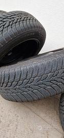 Pneumatici invernali Nokian 165x65R14