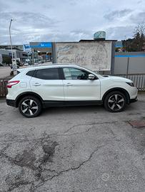 Nissan quasquai 1600 4WD