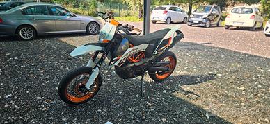 ktm 690 smc 