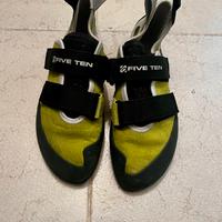 Scarpe tecniche da arrampicata Adidas NUOVE