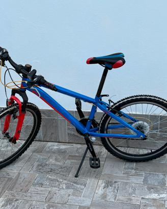 Bici 24’ con cambio Shimano