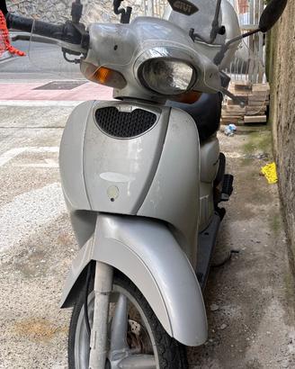 scarabeo 100