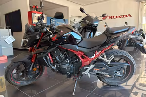 Honda Hornet 750