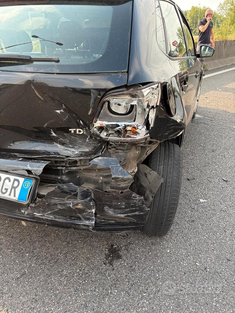 Volkswagen Polo 2013 photo 2