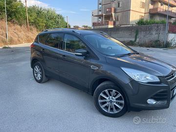 FORD KUGA Titanium 2016