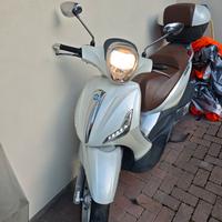 Piaggio Beverly 300