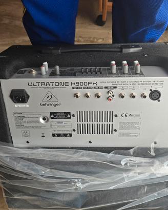 behringer amplificatore