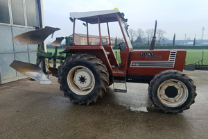Trattore Fiat 680 dth