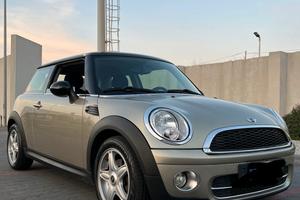 MINI R56