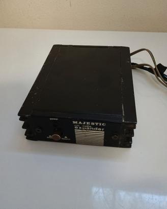 Amplificatore MAJESTIC stereo per auto funzionante