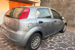 FIAT GRANDE PUNTO IN PERFETTO STATO