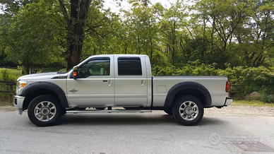 Pickup Ford F250 Super Duty 6.7 430HP