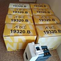 Presa telefonicaVimar Arkè 19320 Bianca e/o Nero