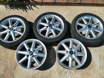  cerchi originali Ford con 3 gomme 