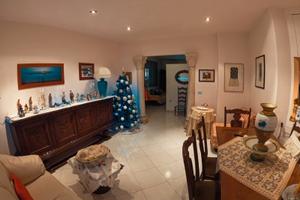 Solo a referenziati con reddito dimostrabile