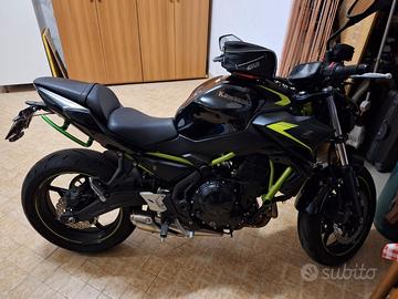 Kawasaki Z650 anno 2022 km 1550