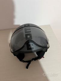 Casco momo design