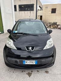 Peugeot 107 1.0 68CV 5p. Plaisir