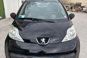 Peugeot 107 1.0 68CV 5p. Plaisir