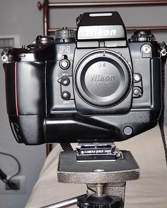 Nikon F4s + MB-20