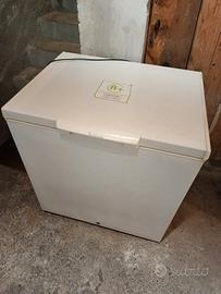 freezer a pozzetto ignis