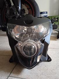 Fanale anteriore Suzuki gsx-r 750 K4