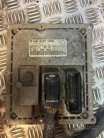 Centralina Motore ECU Bosch Smart Fortwo 0.6 Benzi