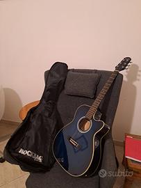 chitarra acustica