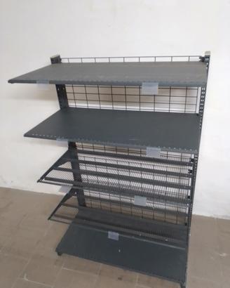 Scaffali