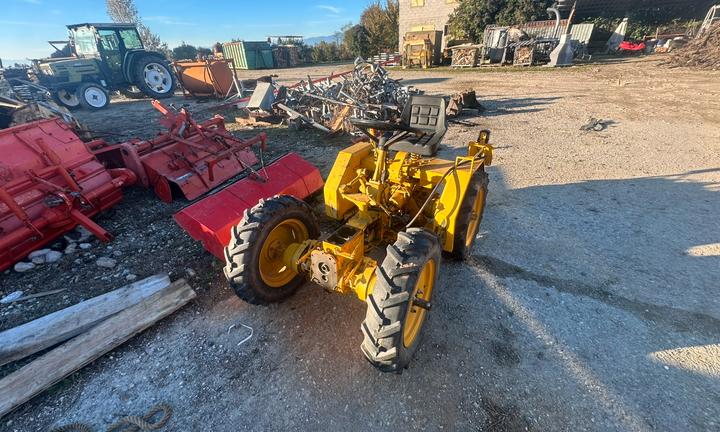 Trattore pasquali motore lombardini