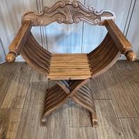 Sedia savonarola  rinascimentale in noce