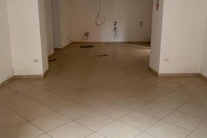 Locale uso negozio/studio professionale