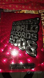 LIBRO DEI GUINNESS DEI PRIMATI 2008 PER COLLEZIONI