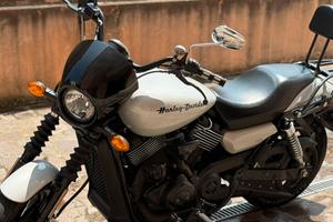 Harley Davidson Street 750