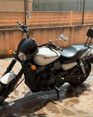 Harley Davidson Street 750