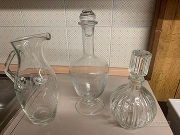 vasi e bottiglie in vetro e porta ghiaccio