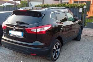 NISSAN QASHQAI  1.6 diesel