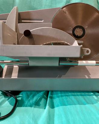 Affettatrice elettrica CAD Italy (Ø lama da 22)