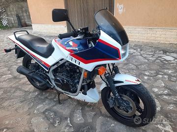 honda v f 500