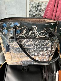 Borsa e portafoglio Y Not