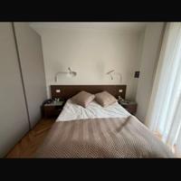 Letto matrimoniale contenitore + 2 comodini