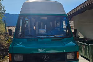 MERCEDEZ BENZ 207D- OMOLOGATO CAMPER