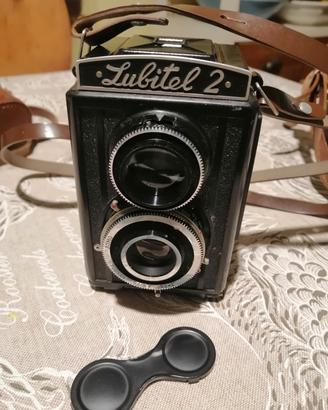 Fotocamera sovietica Lubitel 2
