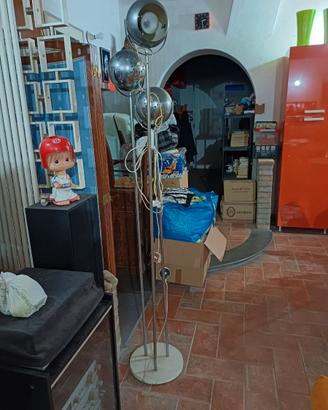 lampada da terra piantana vintage
