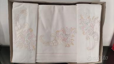 Lenzuola felpate 2P matrimoniali BIANCO + applicaz