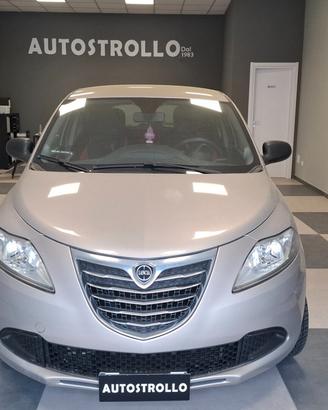 Lancia Ypsilon 0.9 TwinAir 85 CV 5 porte Metano Ec