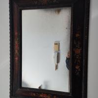 Specchio antico  cornice in legno dipinta a mano