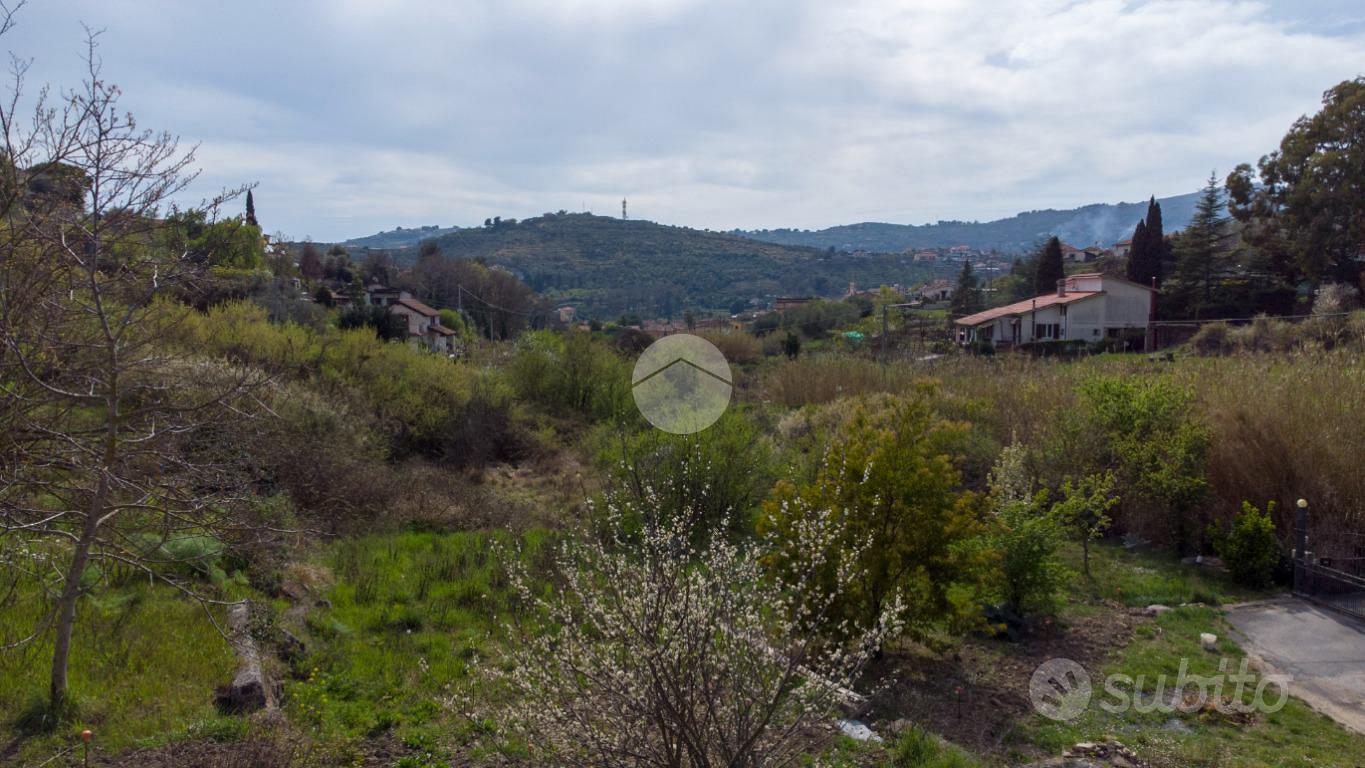 TER. RESIDENZIALE A IMPERIA - Vista 6