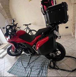 Moto ducati multistrada