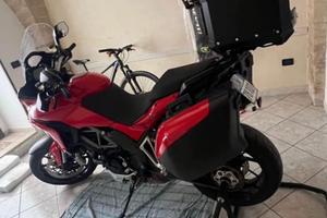 Moto ducati multistrada